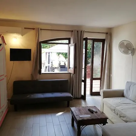 Antonella Mondello Bed & Breakfast *