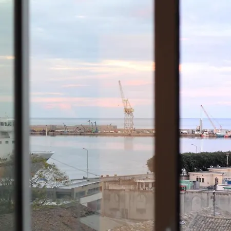 Seaview 公寓