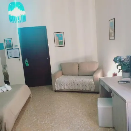 غرف وأجنحة إل كوادريفوجليو 3* باليرمو