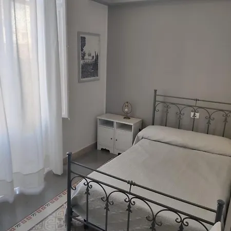 Guest house Kalsa 2*