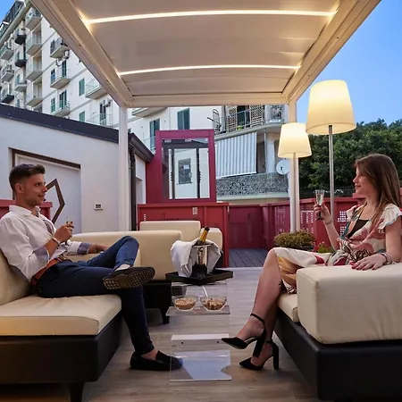 Отель Hospitality 3*