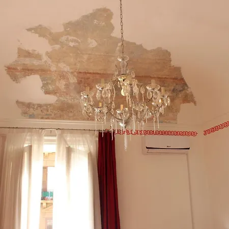 Bed&book Palazzo Cutelli Bed and breakfast Palermo
