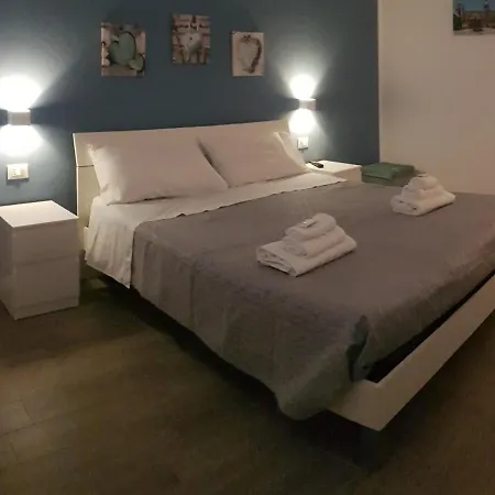 Guest house Dietro Il Massimo *