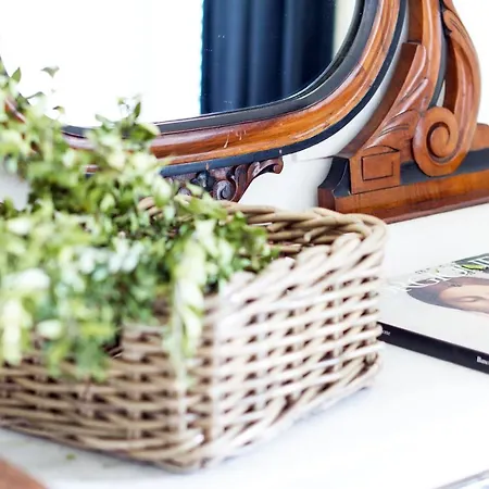 Bed & Breakfast L' Hotellerie Easy Palermo