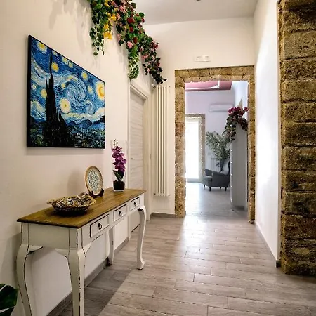 Garden House: And For Holidays Palermo