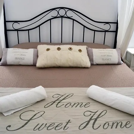 Guest house Dimora Castelli 2*