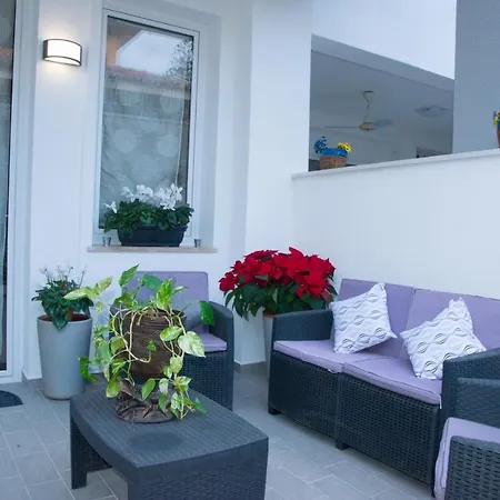 Apartment Mondello Manick Mare