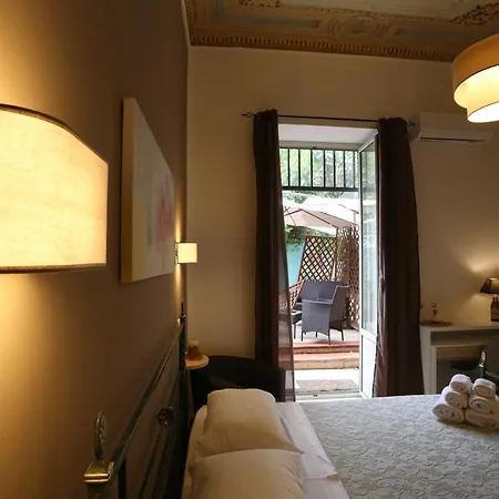 Bella Bed and Breakfast 2*