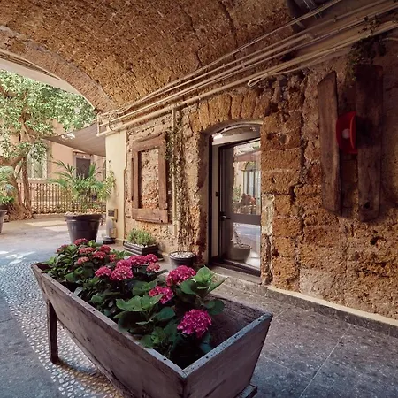 L' Hotellerie Easy Palermo