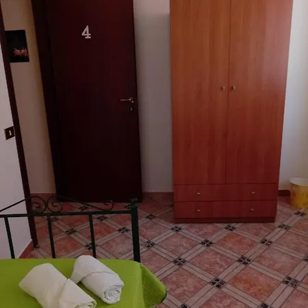 Casa Claudia Guest house *