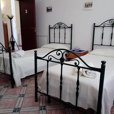 Guest house Casa Claudia *