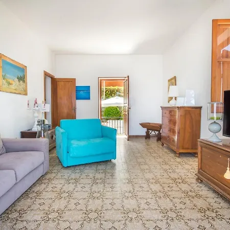 Holiday home Villetta Di Fronte Al Mare Dell'addaura By Wonderful Italy