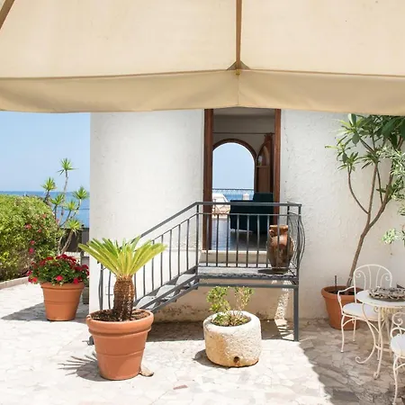 Villetta Di Fronte Al Mare Dell'addaura By Wonderful Italy * Palermo