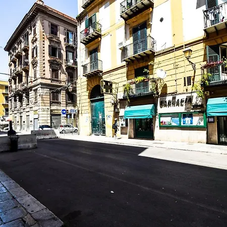 Apartment Porta Vicari With View In Downtown *
