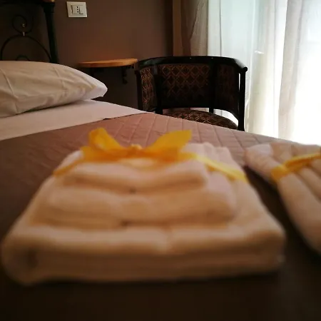 Bed and Breakfast Bella 2*