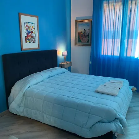 La Maison Del Sole 2* 巴勒莫