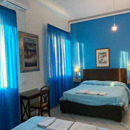 La Maison Del Sole 2* 巴勒莫
