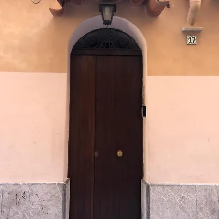 Tanto Di Cappello *