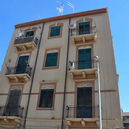 Apartment Lili House Palermo