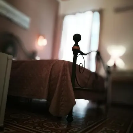 Bed and Breakfast Bella 2*