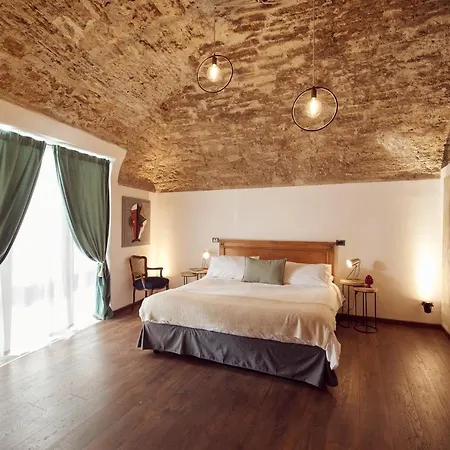 L' Hotellerie Easy Bed and Breakfast 2*
