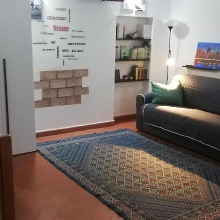 La Tana Di Vicolo San Carlo Palermo