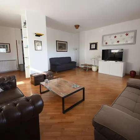 Ferienhaus Azzurra Beachfront Mondello - *