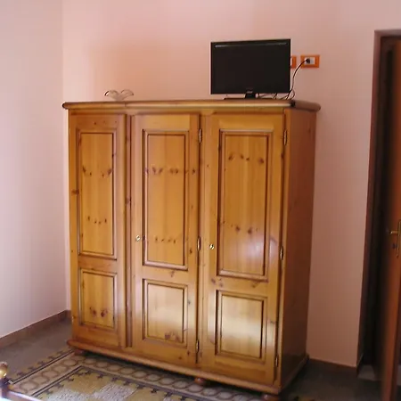 La Casa Dei Colori Bed & Breakfast 3*