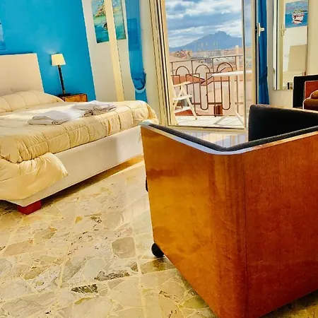 La Maison Del Sole לינה וארוחת בוקר 2*