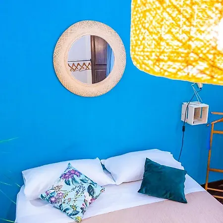 Charming Studio In The Heart Of Historic Center Apartment *