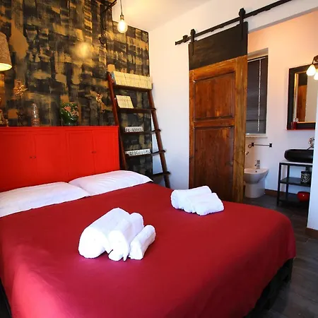 Accardi House Searooms 2*
