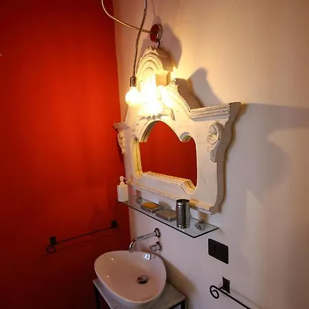 Гостевой дом Accardi House Searooms 2*