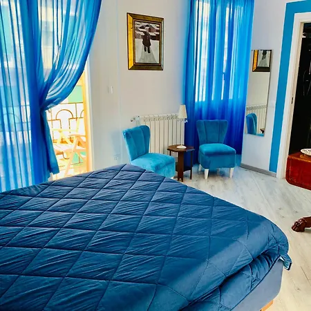 La Maison Del Sole Bed & Breakfast 2*