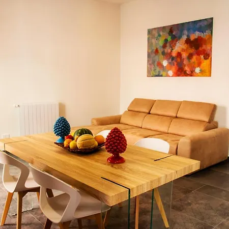 Casta Diva Luxury Apartment *