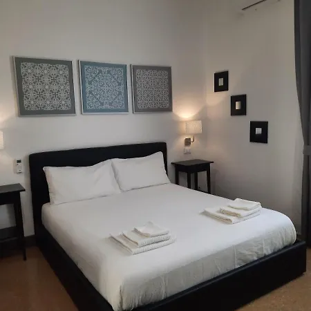 Bed & Breakfast Centre
