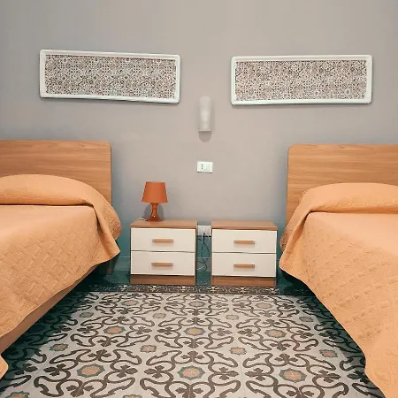Guest house Kalsa 2*