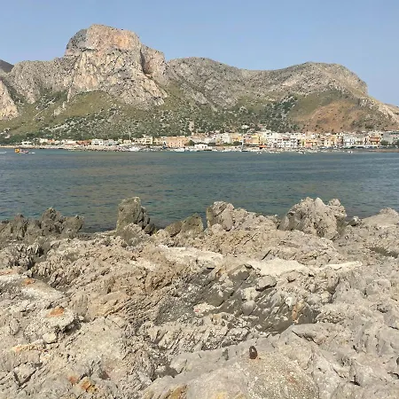 La Casetta Di Mavi Bed & Breakfast 2*