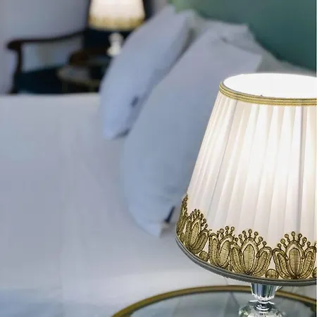 Bed & Breakfast Al Piazza Marina Palace 2*