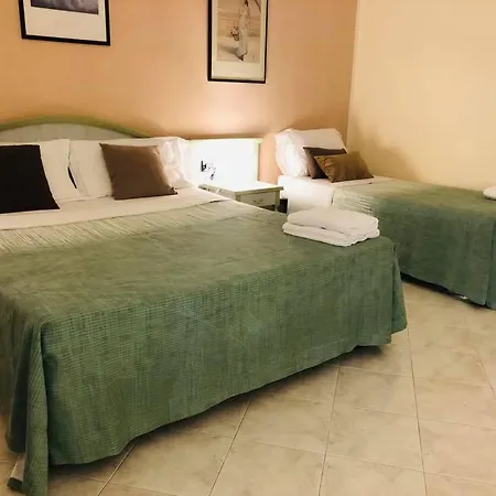 Al Piazza Marina Palace 2*