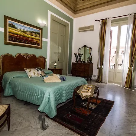 Cavour Il Conte Camillo Bed and breakfast Palermo