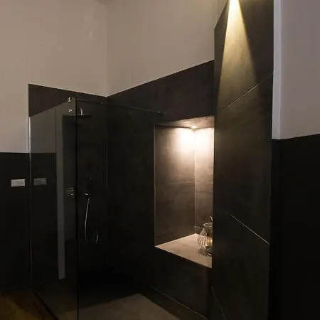Cordova Luxury Suite * Palermo