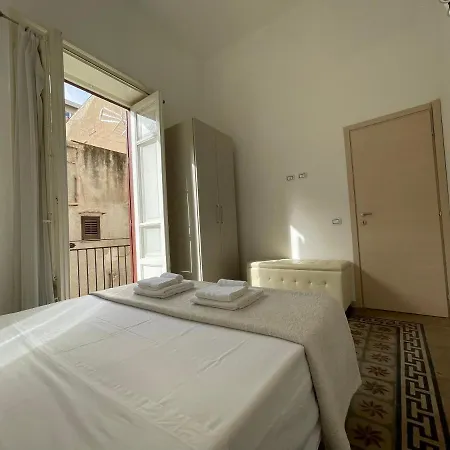 Apartment Station Holidays Palermo