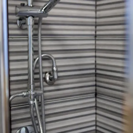 Pindemonte Apartamento *