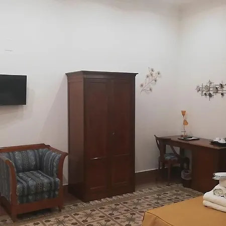 تونيك فندق
