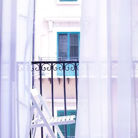 Porta Vicari With View In Downtown Apartment