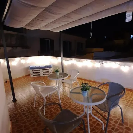 La Terrazza Sul Vicolo 2*