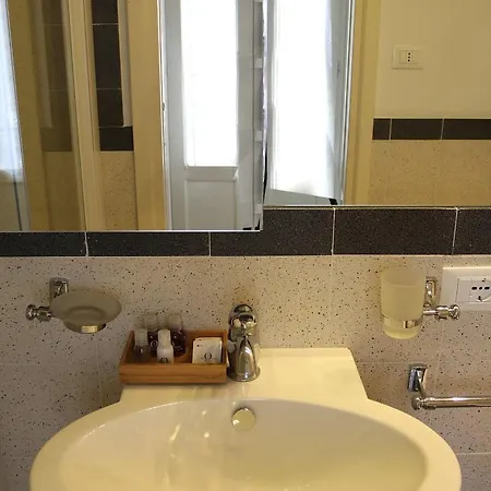Konukevi Abatellis Luxury Palermo