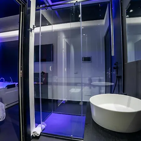 Maximum Hub Suite&spa Frühstückspension
