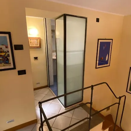 Voile Rouge Apartment Palermo