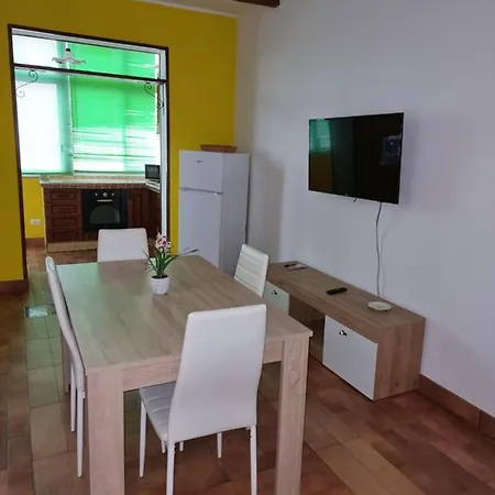 Apartment Tusa *